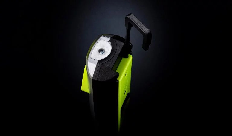 UNLITE CRI-1250R Compact Detailing Light 1250 Lumens