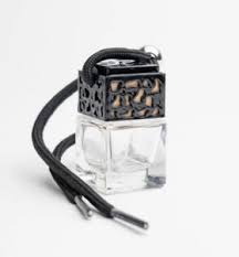 Designer Fragrances Royal Oud Leather Diffuser